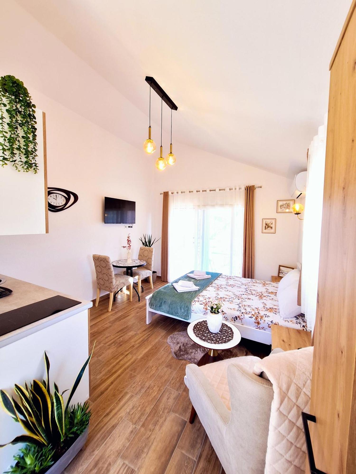 Sunny Side Apartments Rijeka Crnojevica Luaran gambar