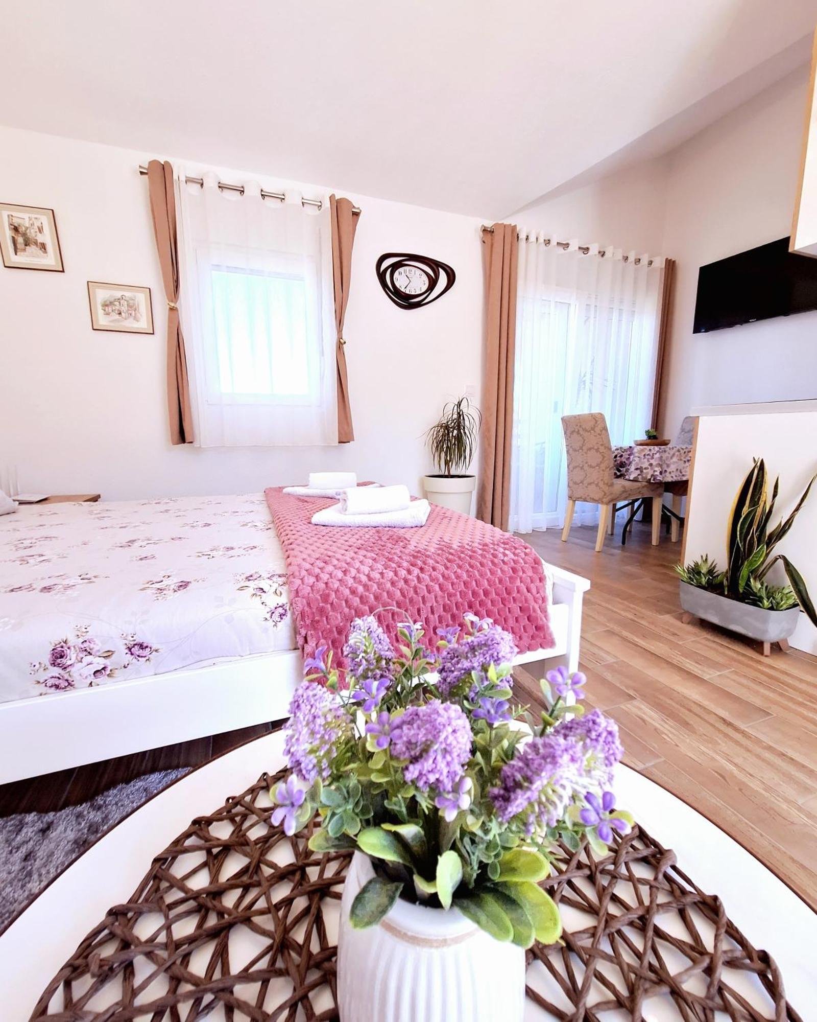 Sunny Side Apartments Rijeka Crnojevica Luaran gambar